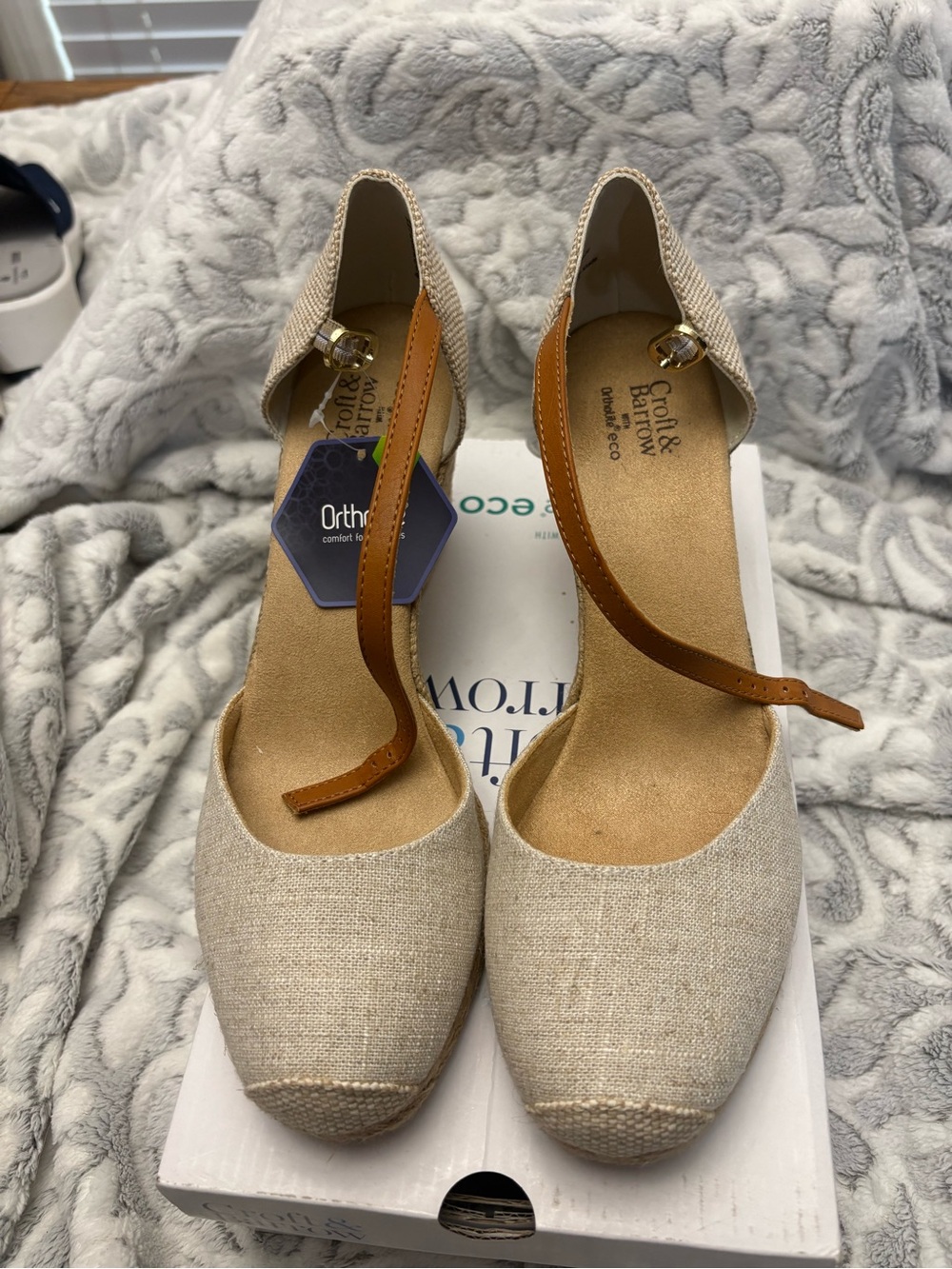 NWT Croft & Barrow Sz 10 Natural Linen Espadrille Wedge Sandals w/Ankle Strap